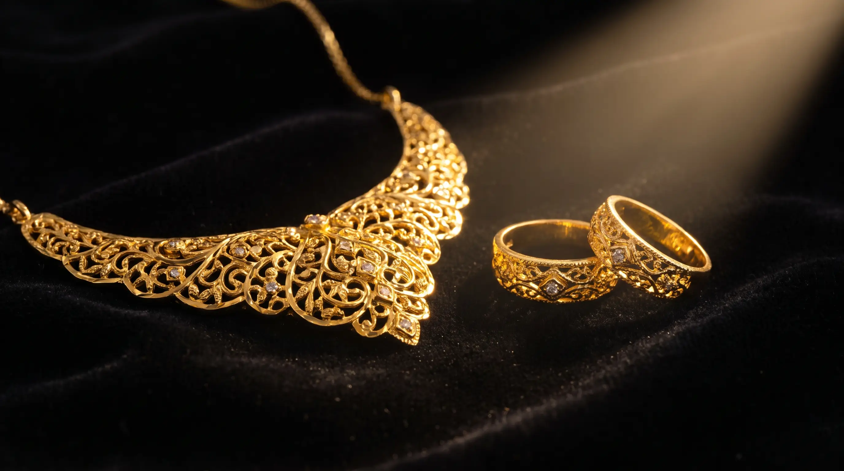 Gold_necklace_and_rings_velvet_202607291647